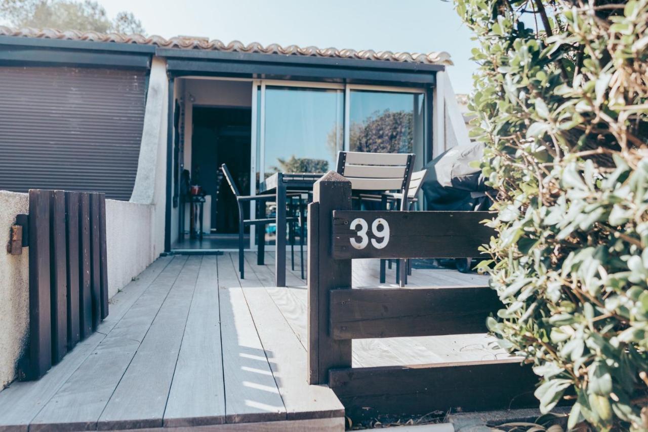 Village Naturiste Villa 2/4 Pers Avec Terrasse Agde Exteriér fotografie